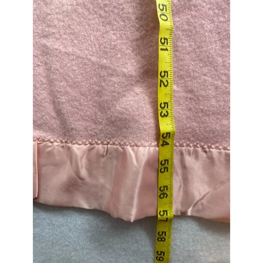 NORTH STAR Blanket Wool Satin Boarder Trim Lap Throw Pink Baby VTG 57